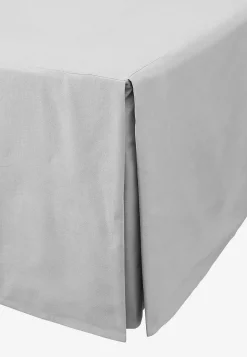 Sengekappe med dekorative lægge