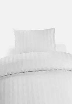 Sengesæt i satin 150x210 cm