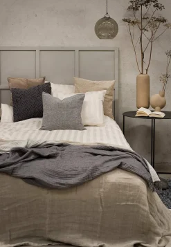 Sengesæt i satin 220x210 cm