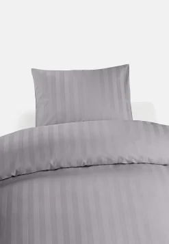 Sengesæt i satin 150x210 cm