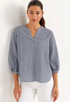Småternet bluse i seersucker