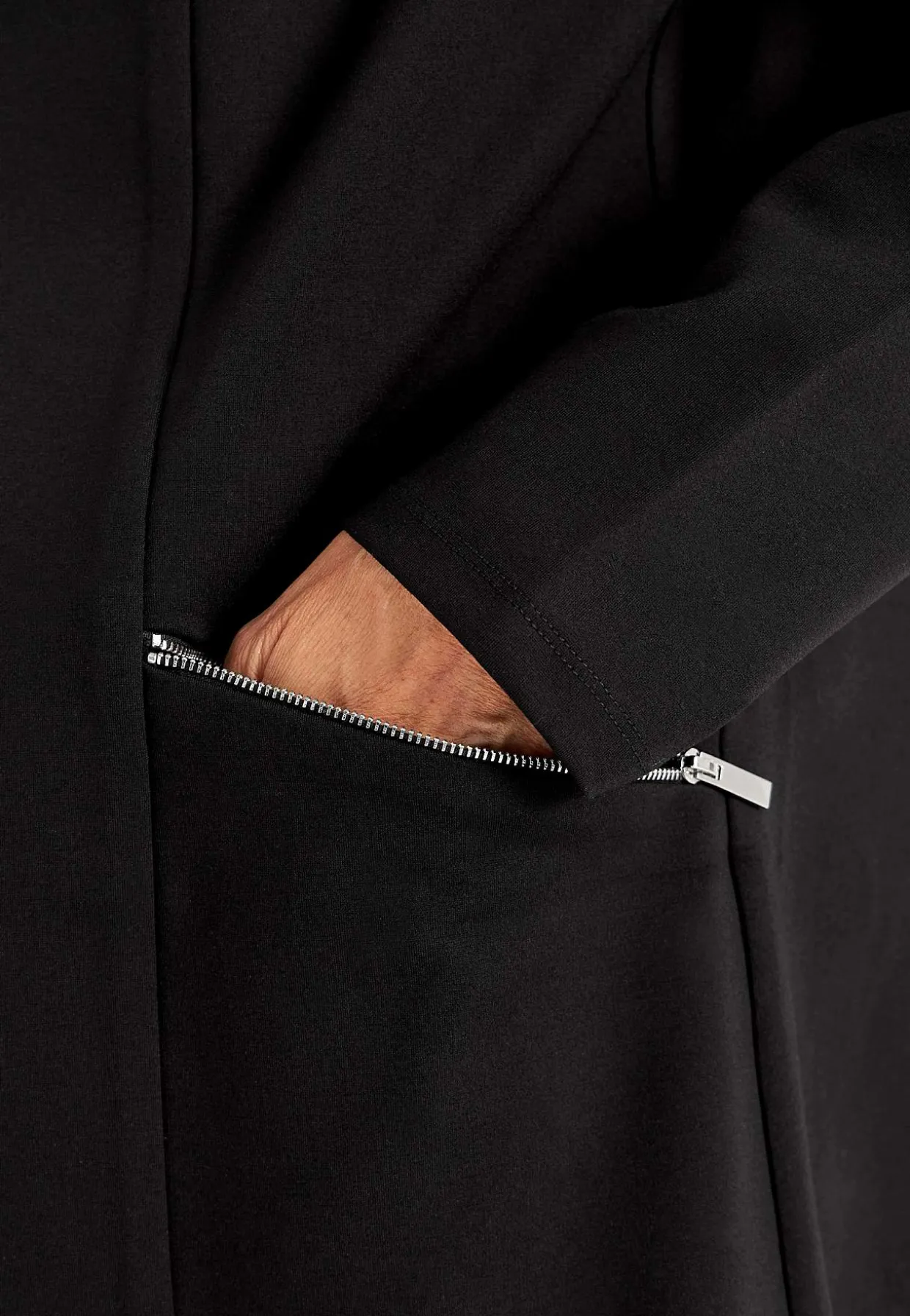 Stilren habitjakke i Punto di Roma jersey Lisa