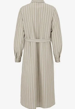 Stribet kjole med lommer