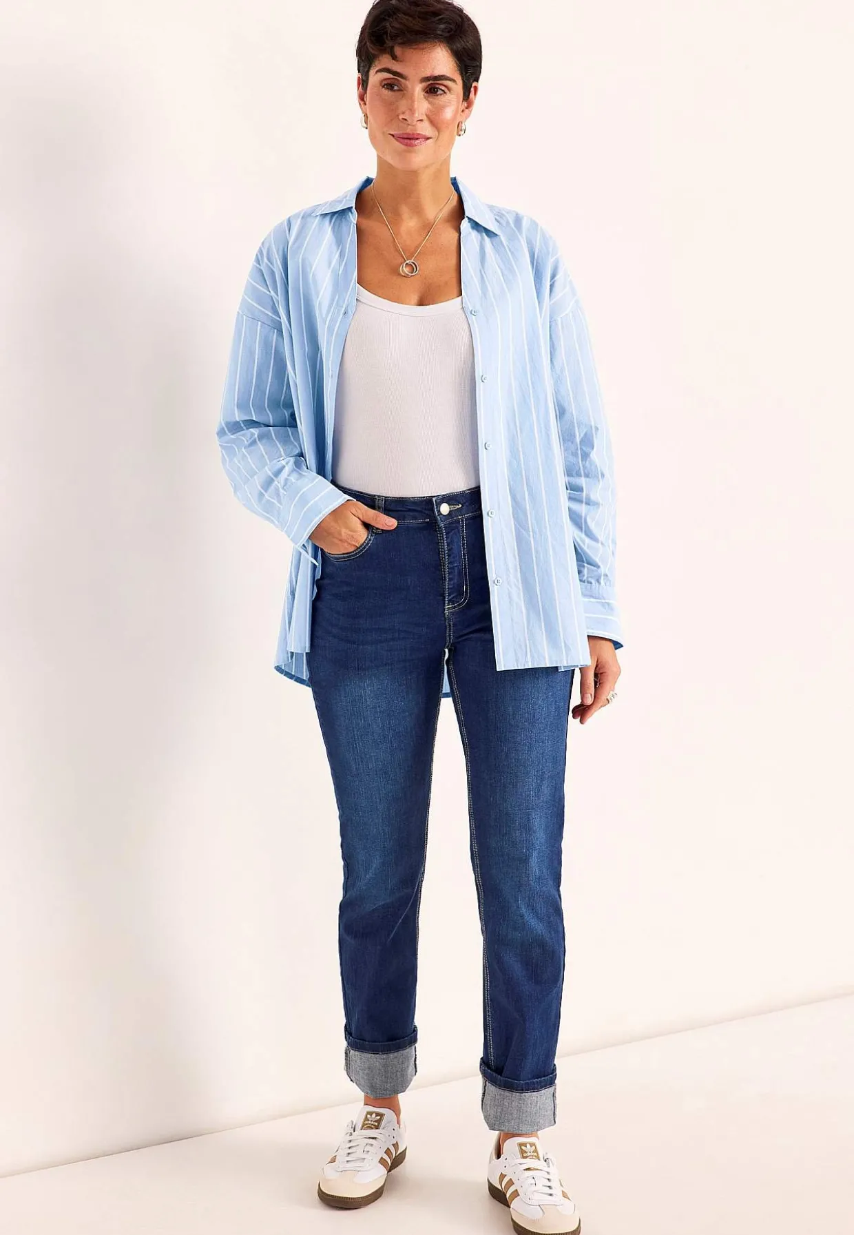 Stribet lang skjorte