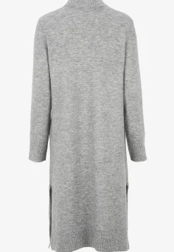 Strikket, blød kjole