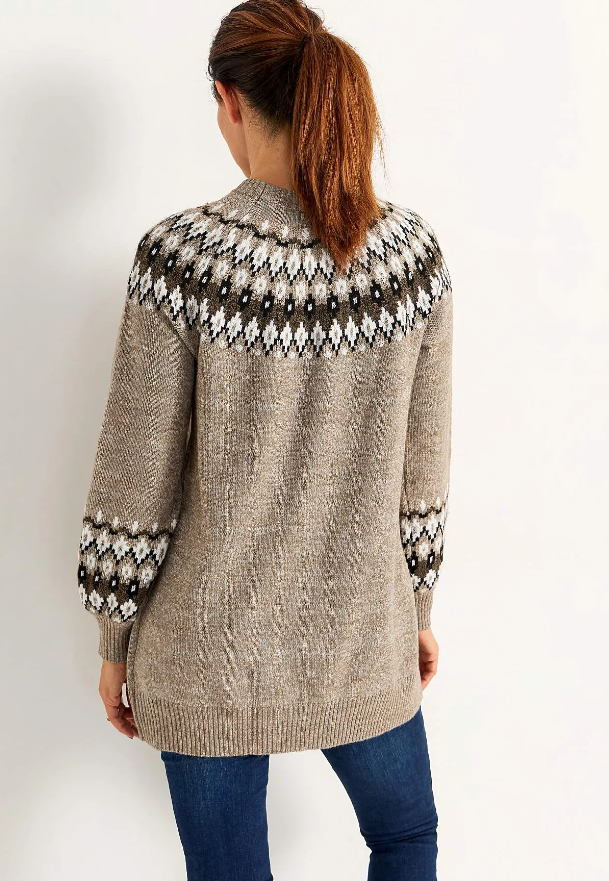 Strikket, jacquardmønstret trøje