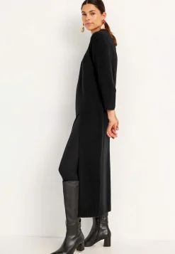 Strikket kjole med høj slids