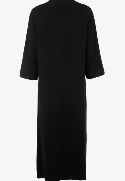 Strikket kjole med høj slids