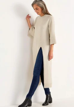 Strikket kjole med høj slids