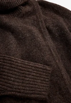 Strikket polotrøje med slå-om detalje foran | Cellbes