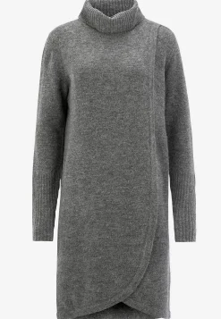 Strikket polotrøje med slå-om detalje foran