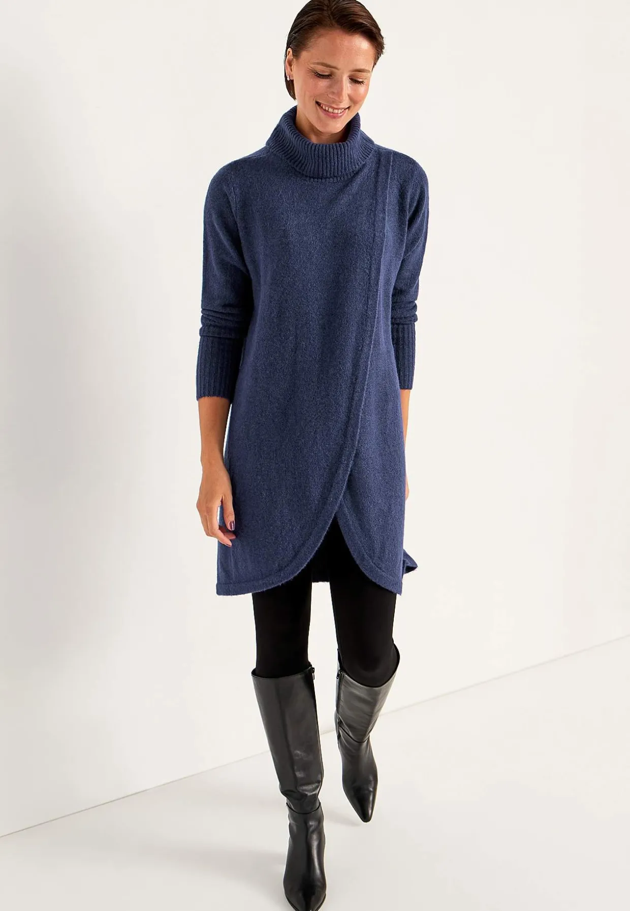 Strikket polotrøje med slå-om detalje foran