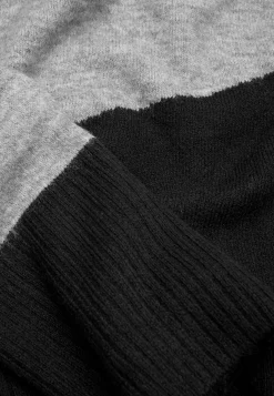 Strikket trøje med afrundet krave | Cellbes