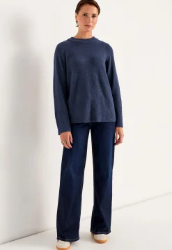 Strikket trøje med afrundet krave