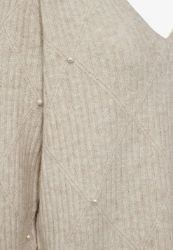 Strikket trøje med perledetaljer