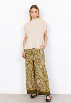 Strikket vest med halvrullekravetrøje | Cellbes