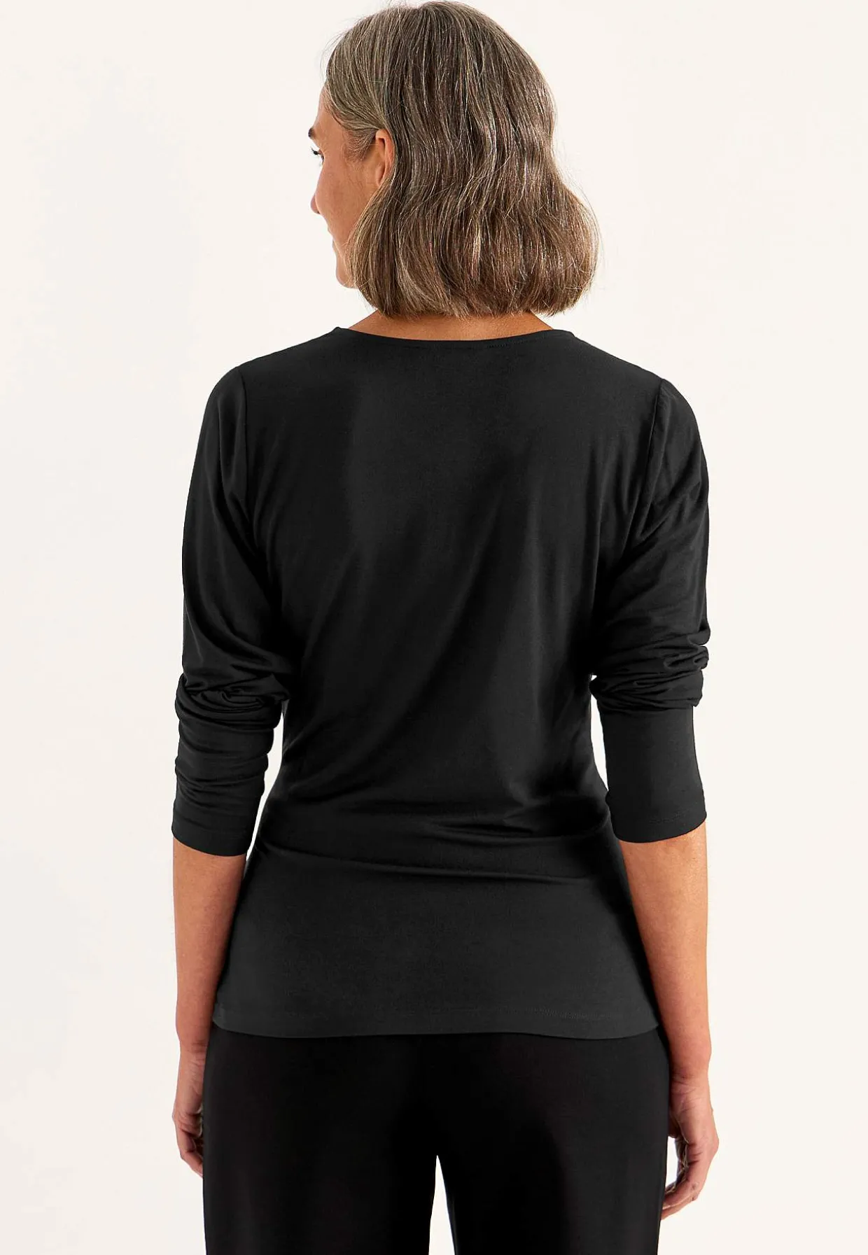 Top Premium i modal med rynkedetaljer