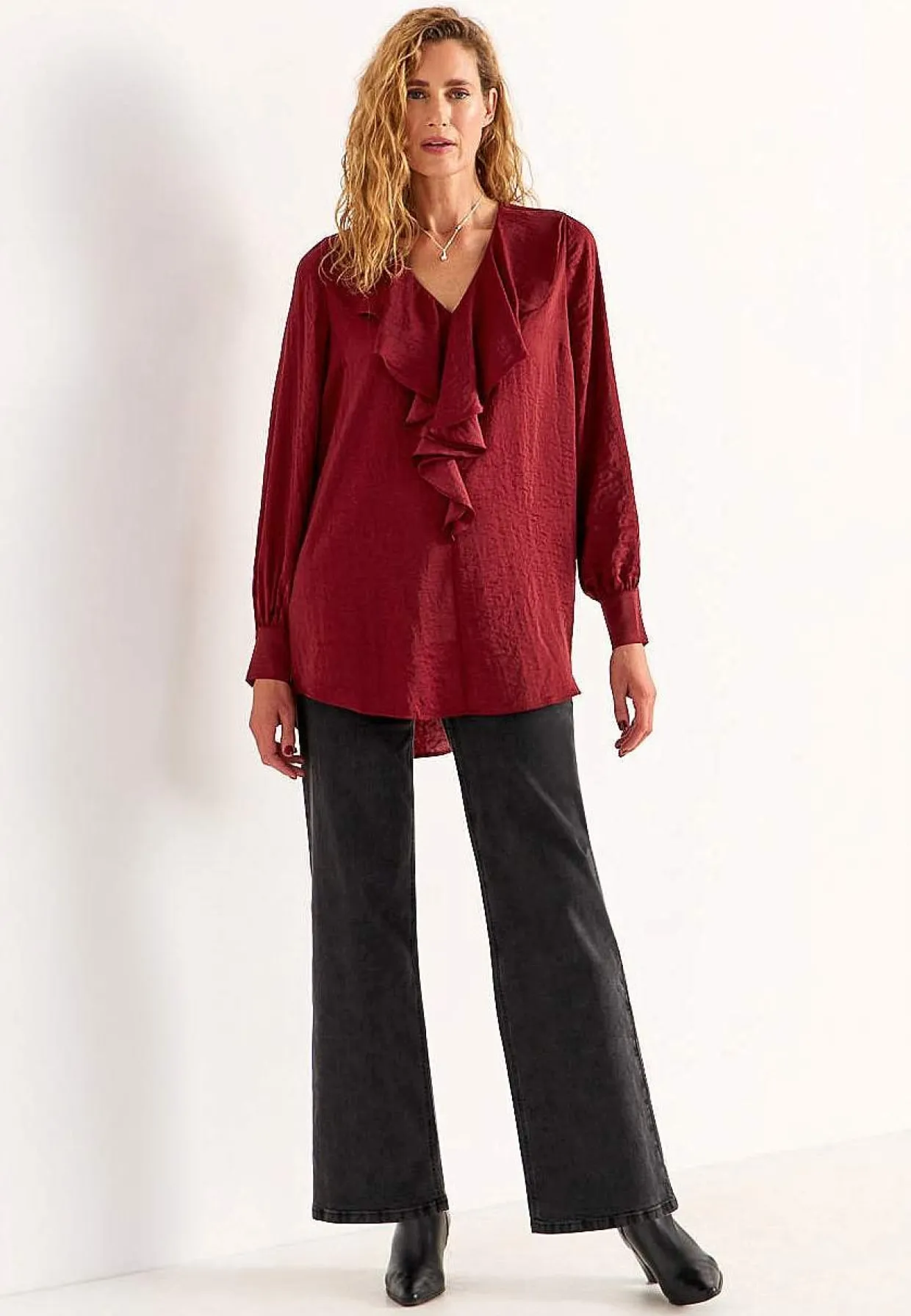 Tunika med flæsekrave