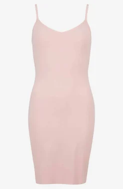 Underkjole med shaping-effekt