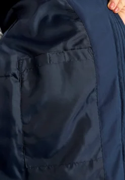 Varm jakke med luftig polstring