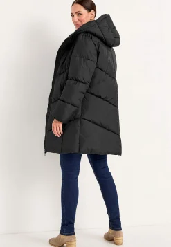 Varm jakke med luftig polstring