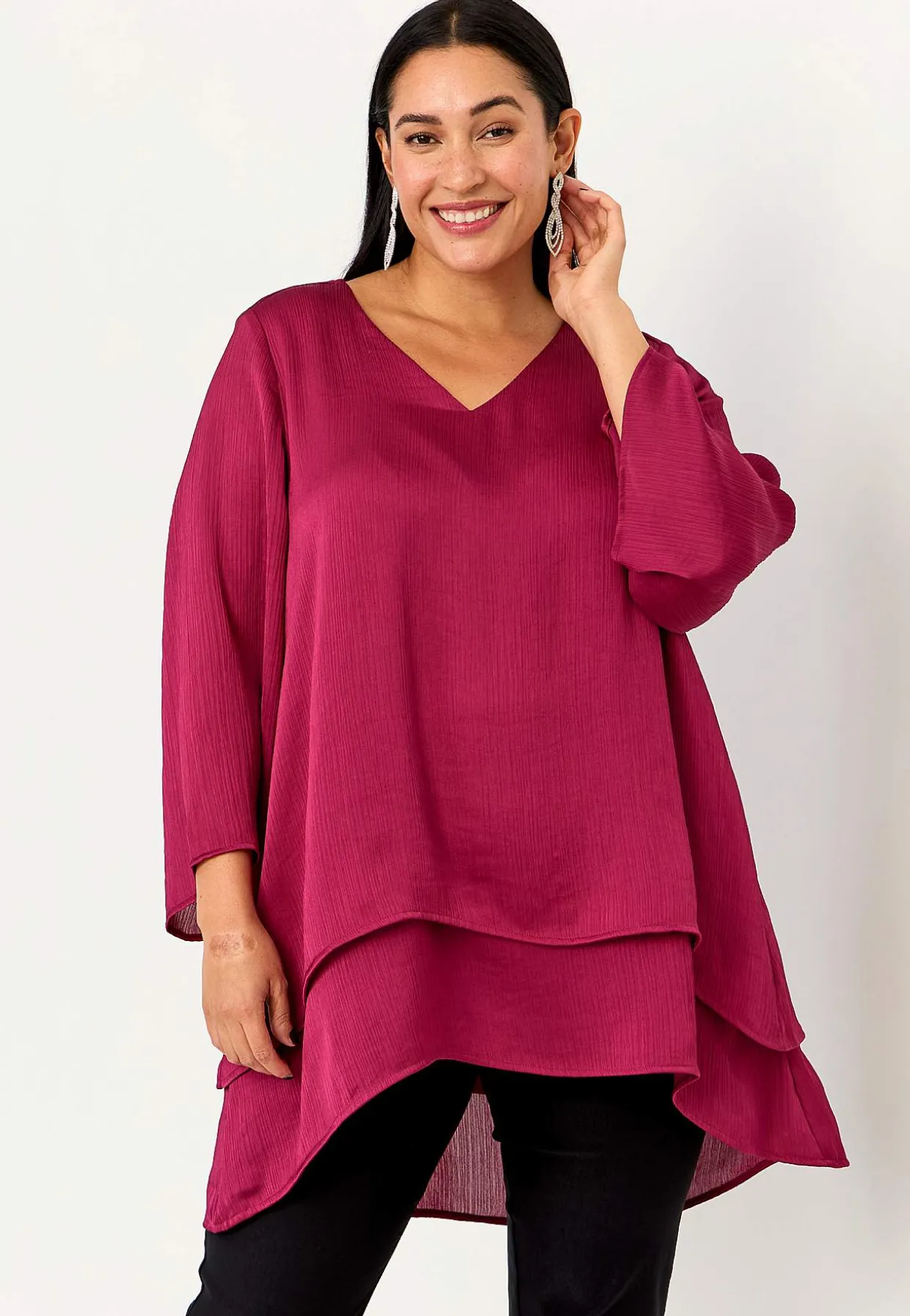 V-udskåret tunika med trompetærme